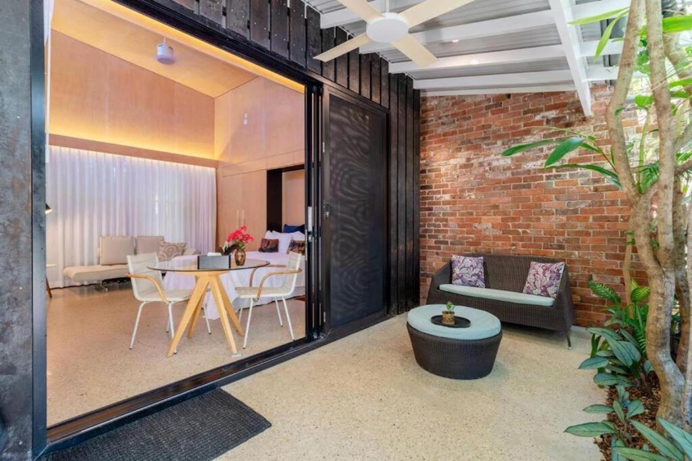 Buhwi Bira - Studio Apartment Byron Bay