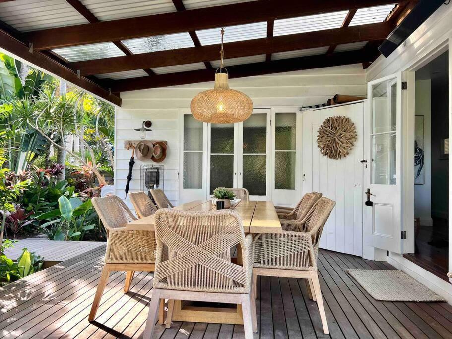Holiday home Bamboo House & *