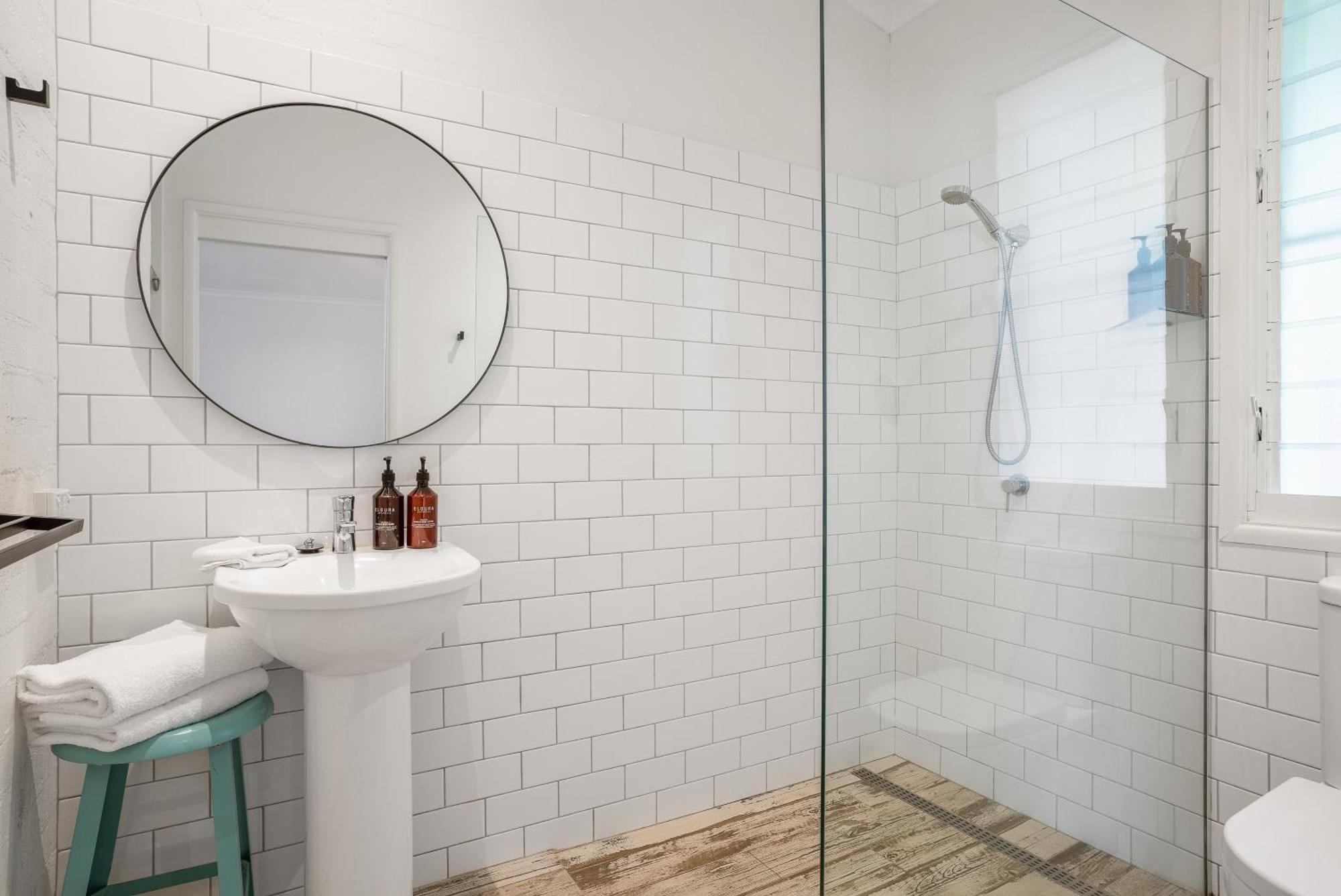 Cove Guest house 4*