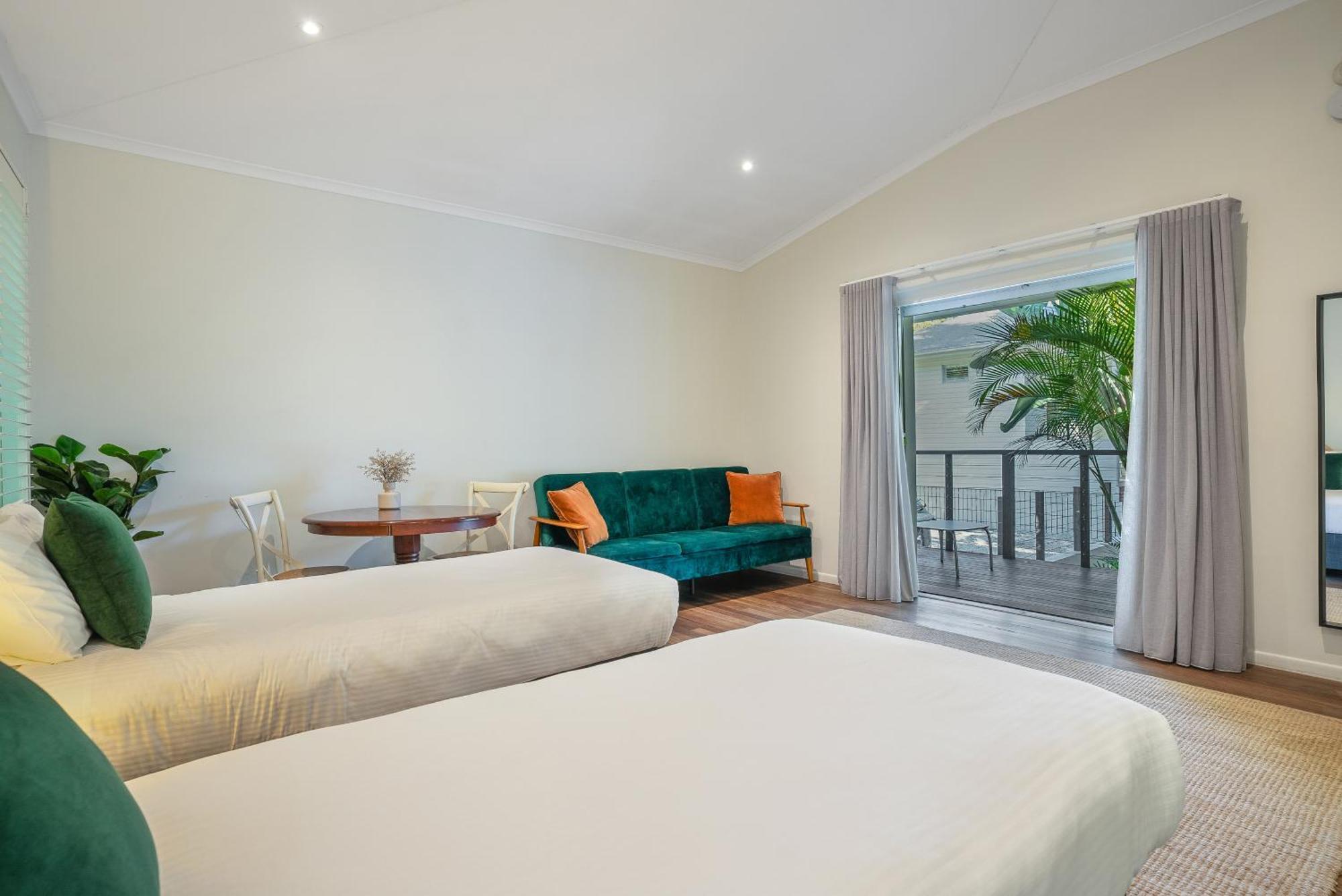 Guest house Cove