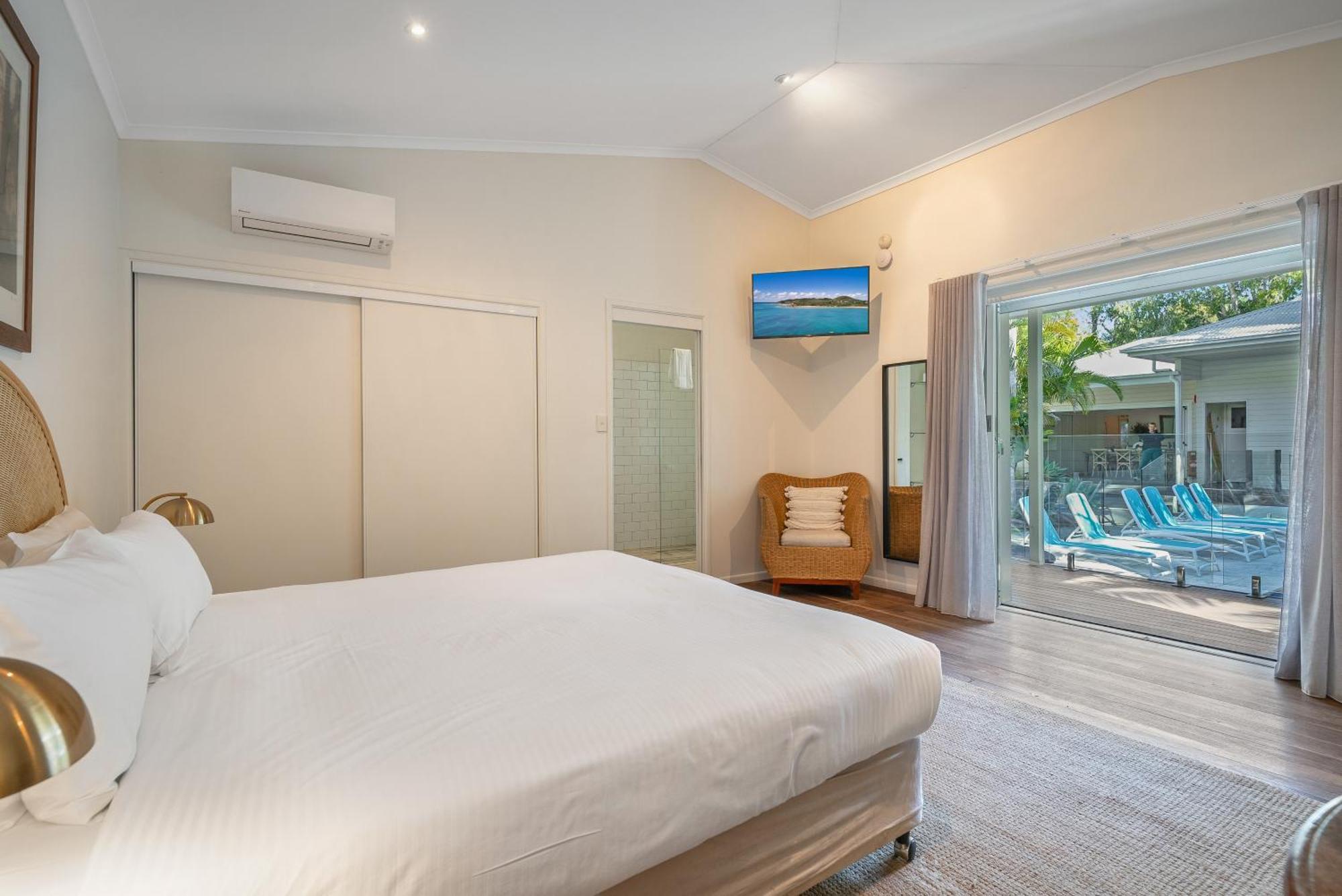 Guest house Cove