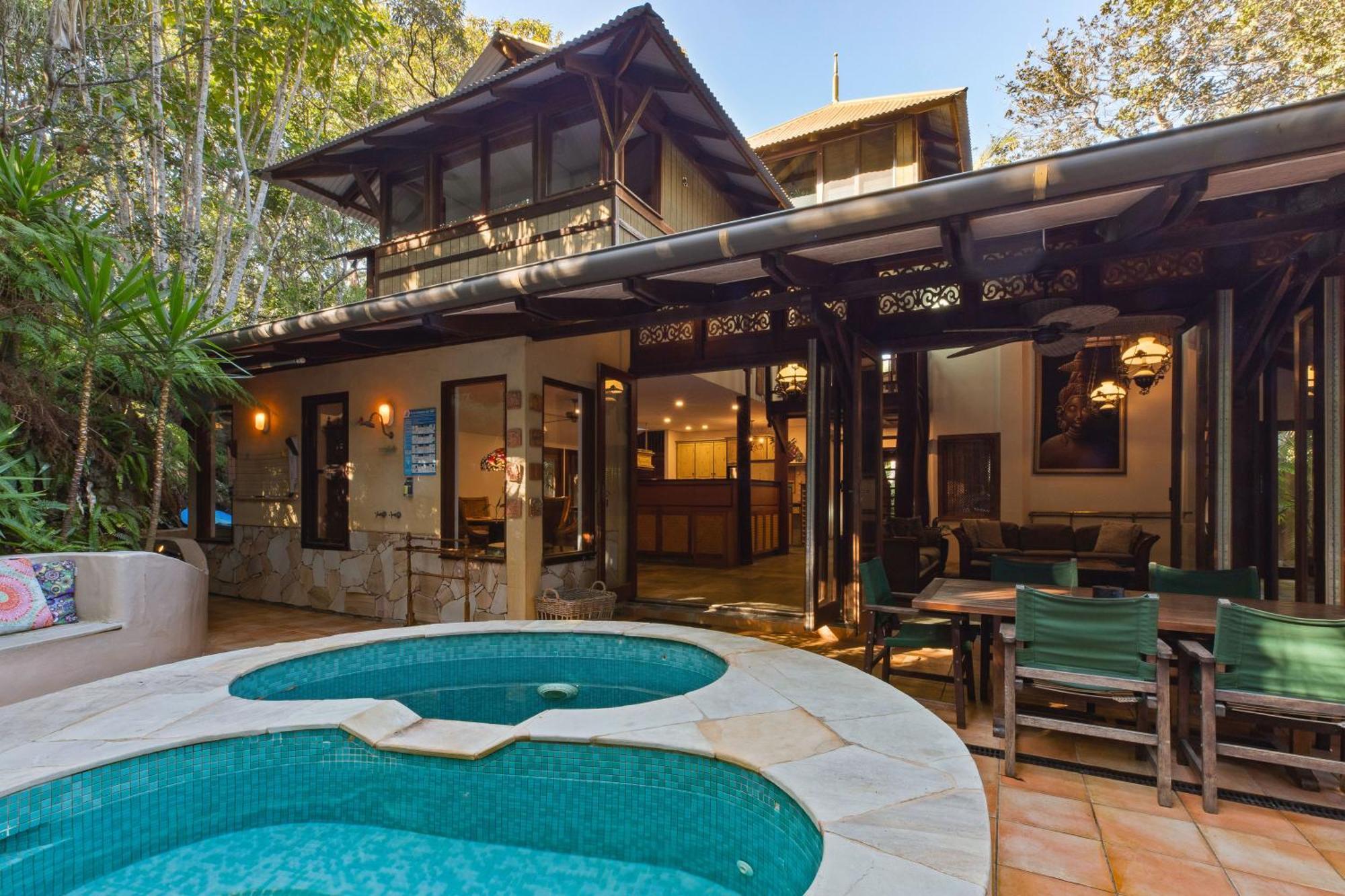 Garden Burees Lodge *