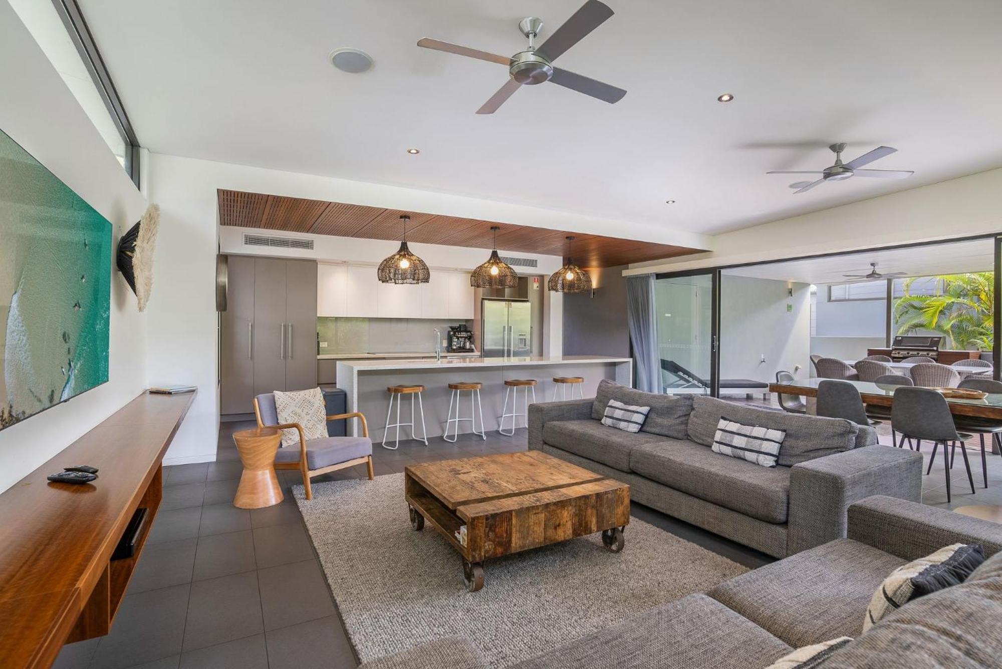 Byron Lux Villa *