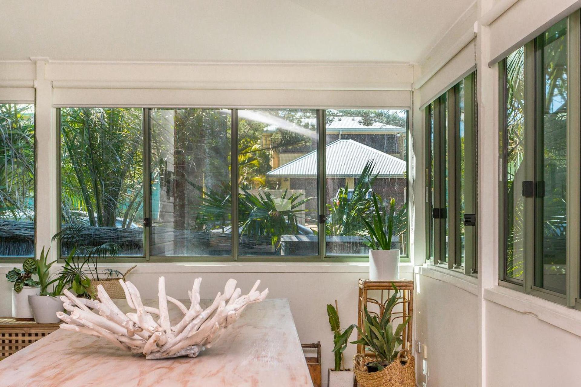 A Perfect Stay - 3 Little Pigs * Byron Bay