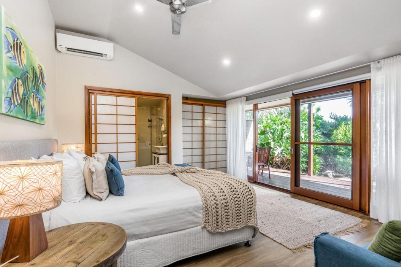 Cape Byron 5 Private With Ensuite Holiday home Byron Bay