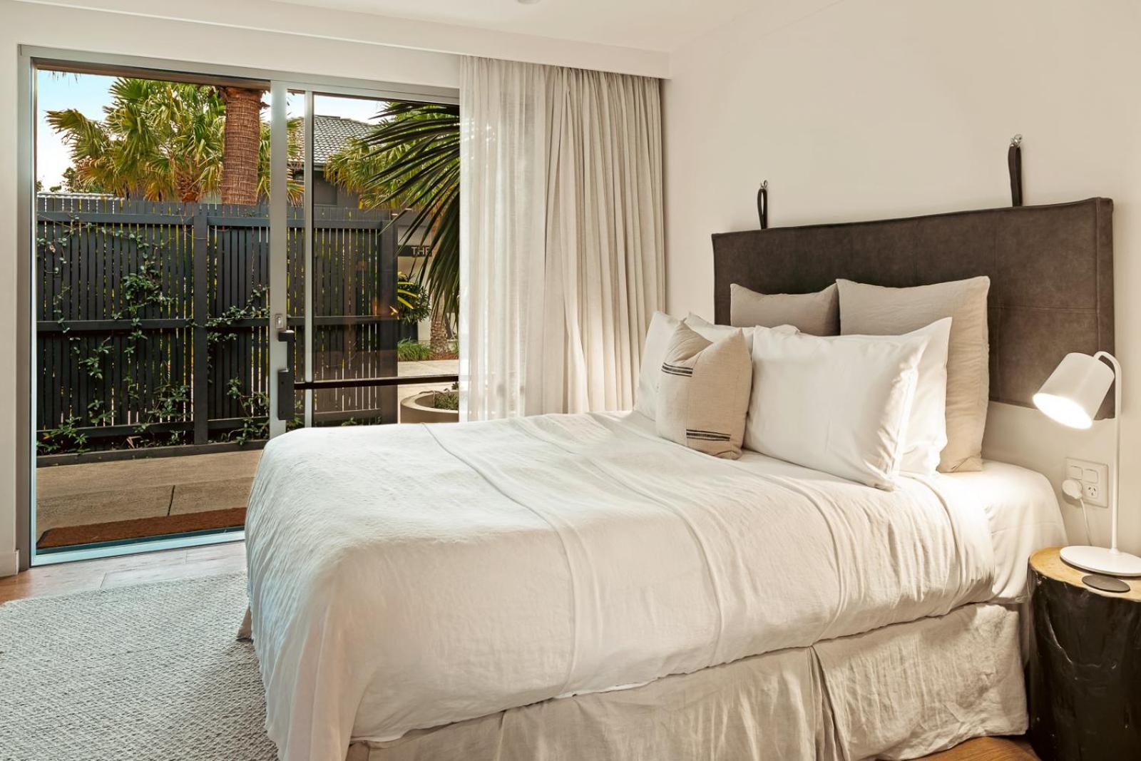 Hotel Dolphins Motor 4*