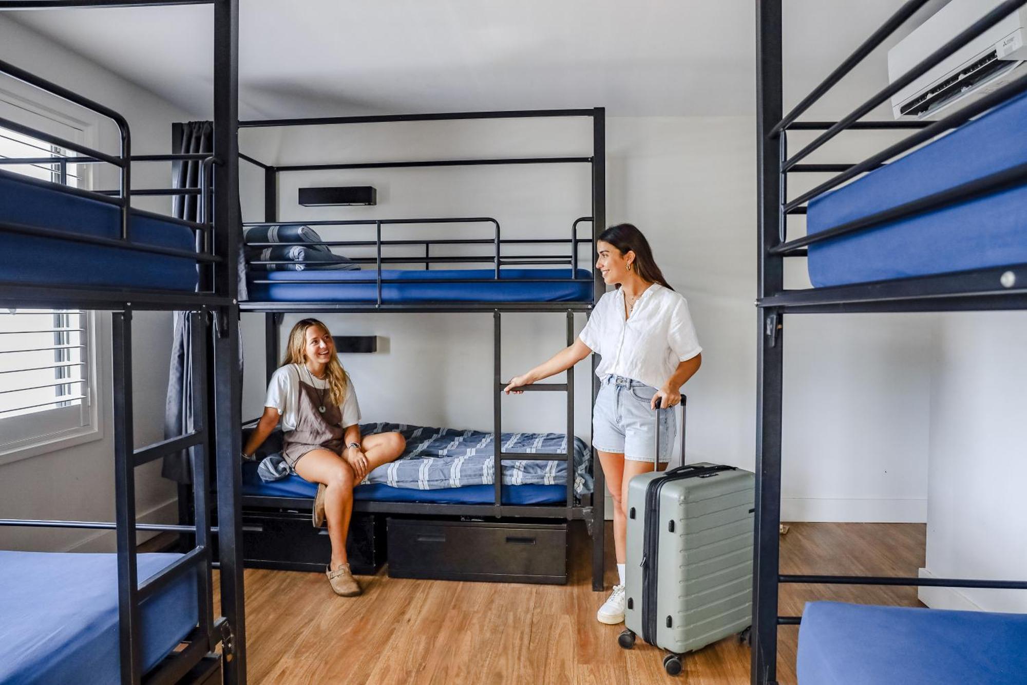 Hostel The Surf House Byron Bay
