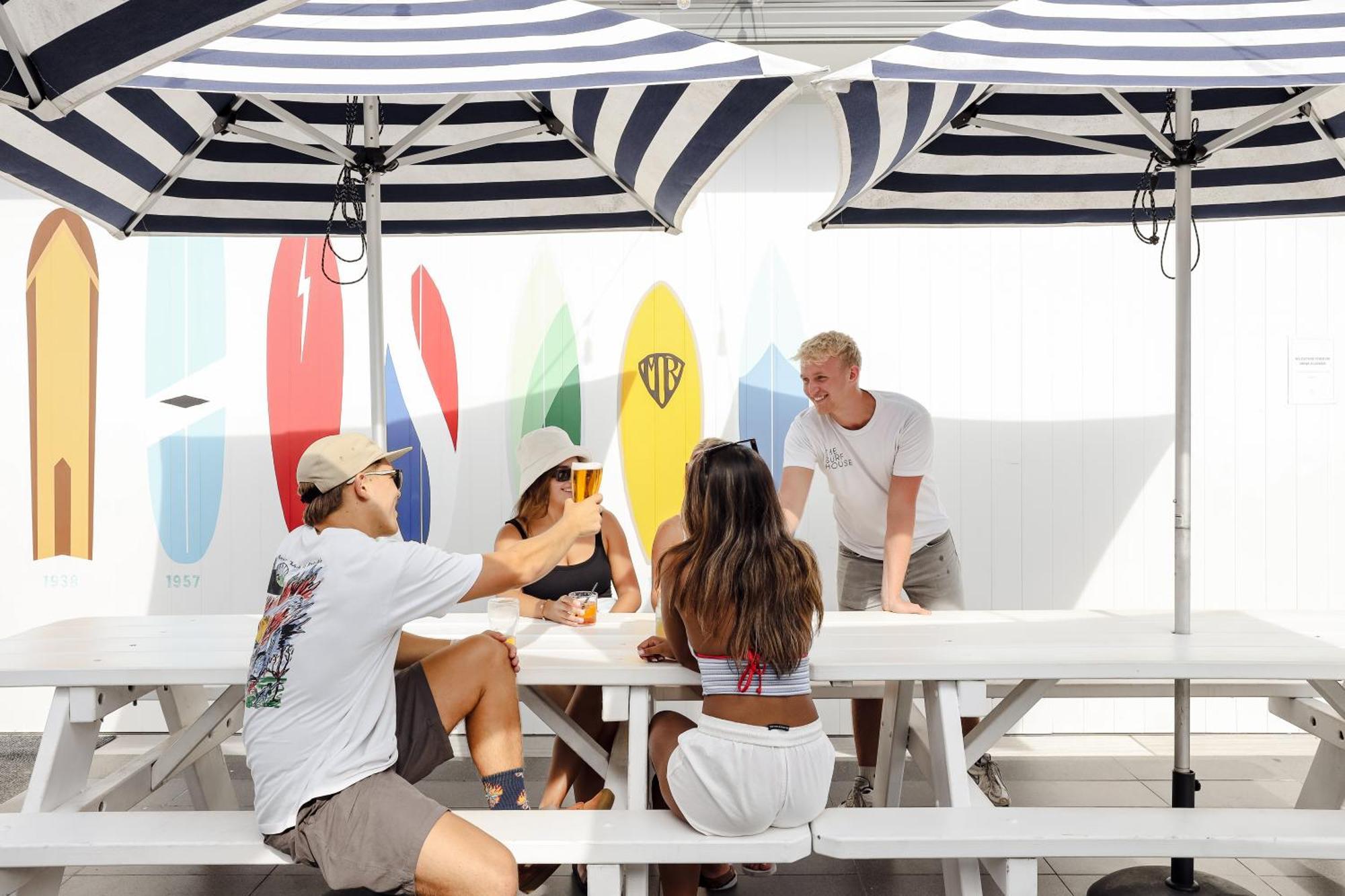 Hostel The Surf House