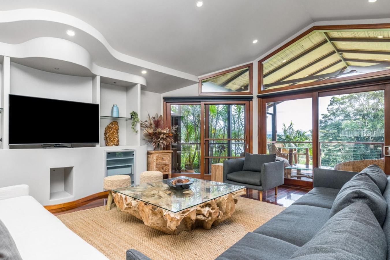 Villa Cape Byron 7 Romantic Serenity With Views