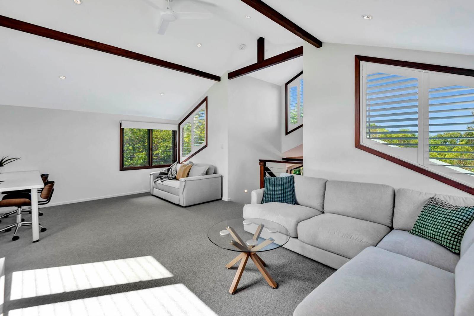 The Oasis And Treetop Byron Bay