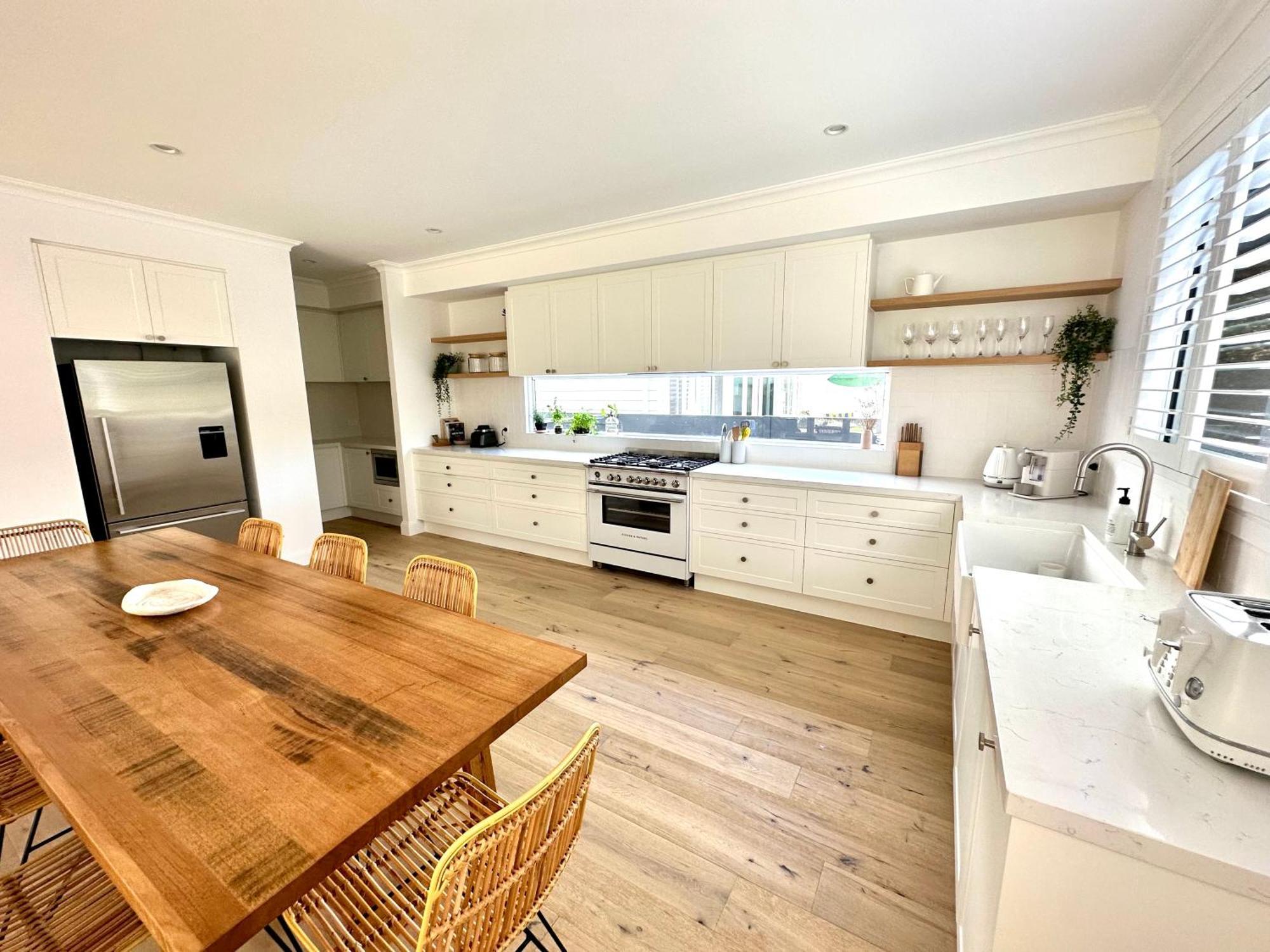 Unwind Guest house
