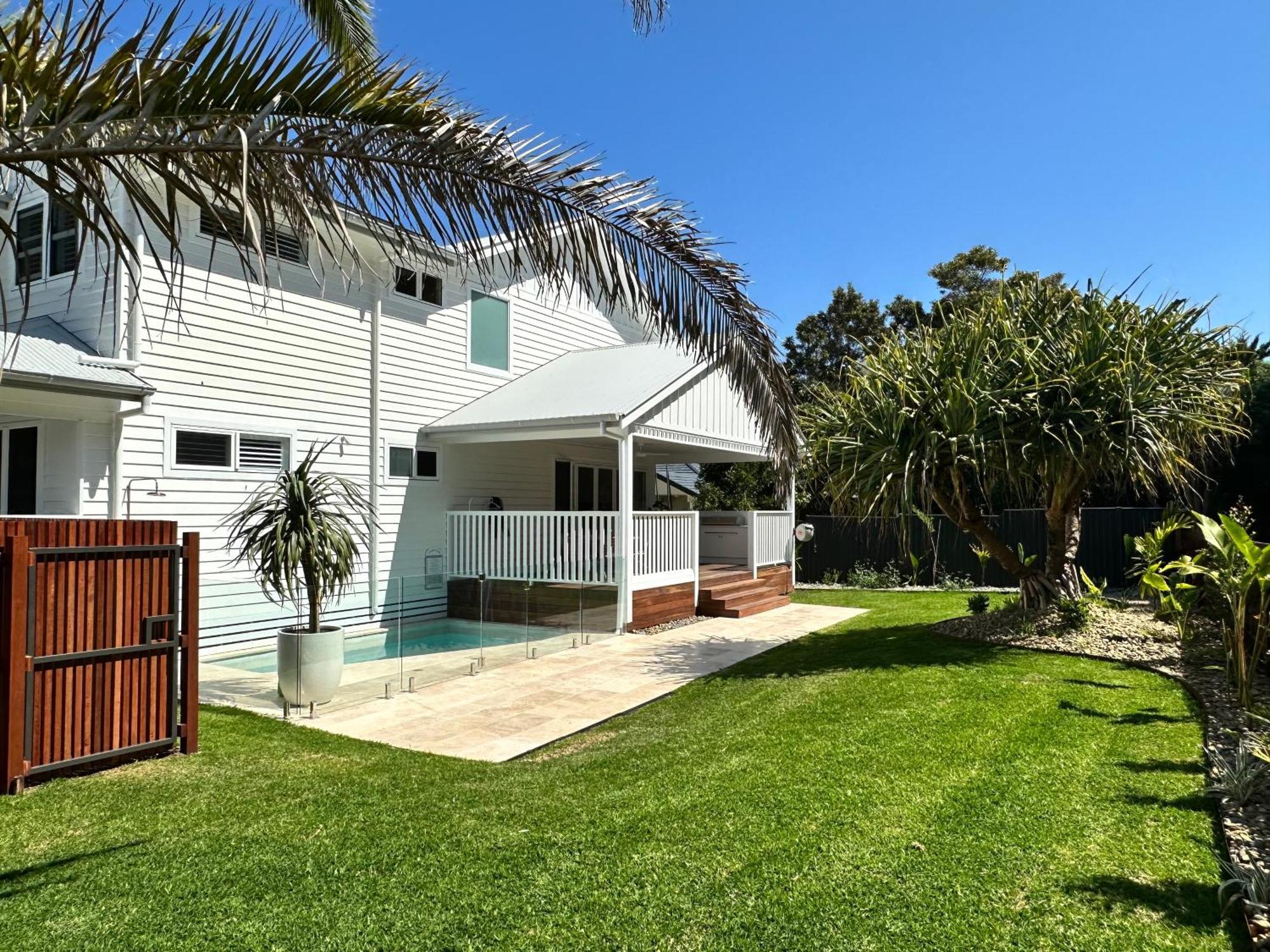Unwind * Byron Bay