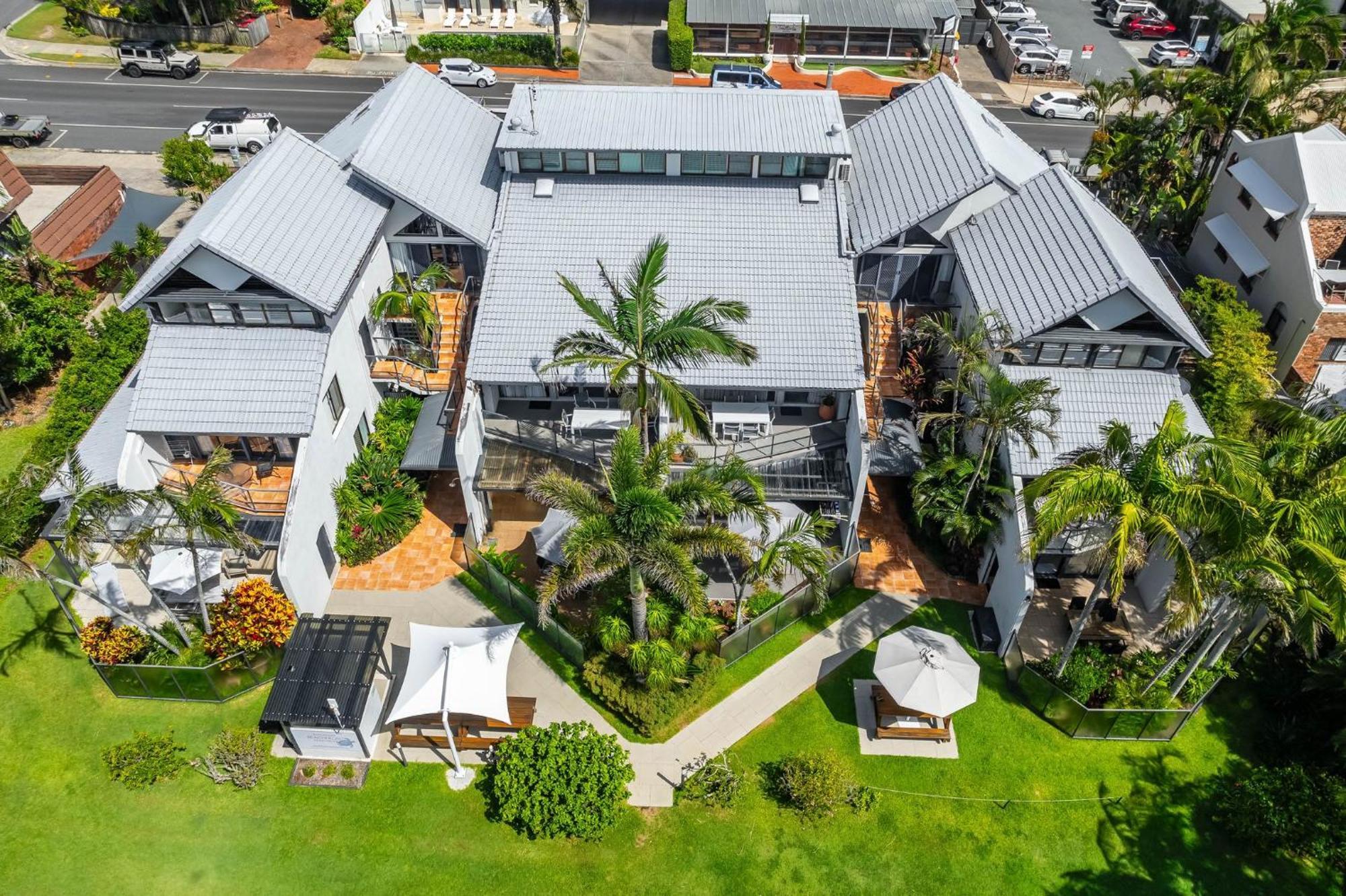 Beachfront * Byron Bay