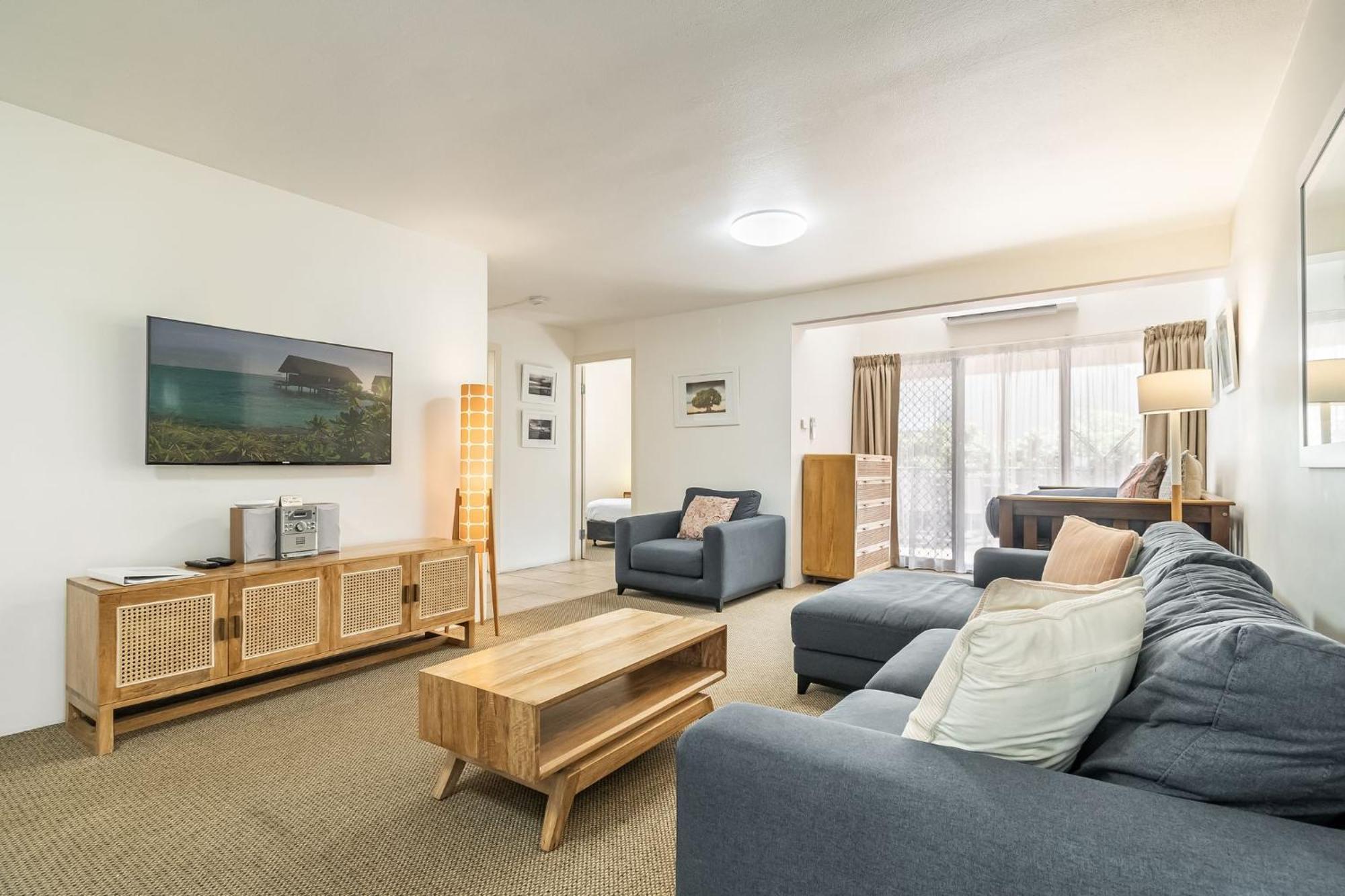 Beachfront * Byron Bay