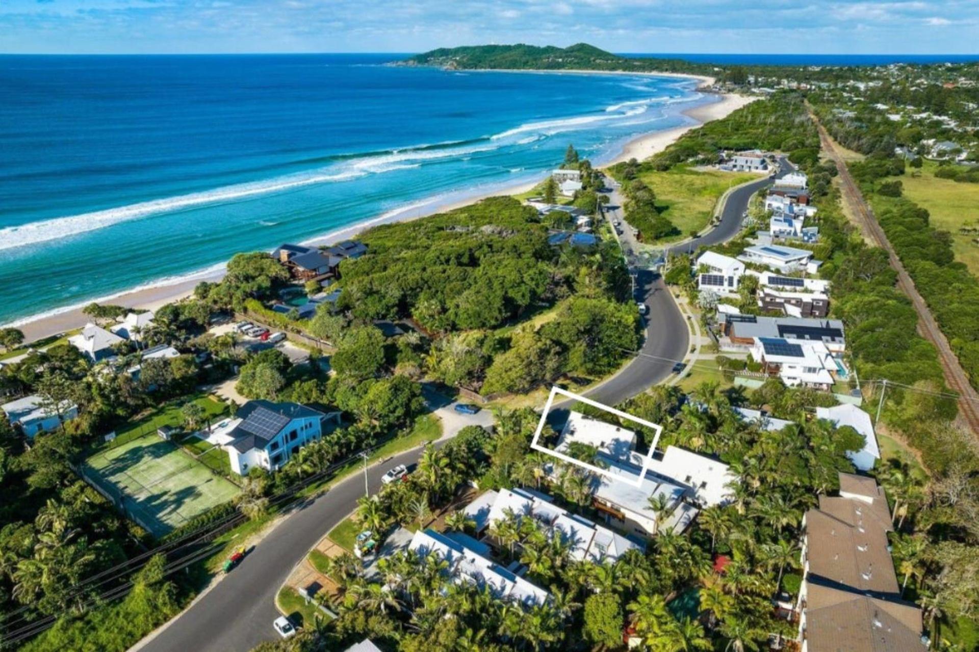 Noire At The Holiday home Byron Bay