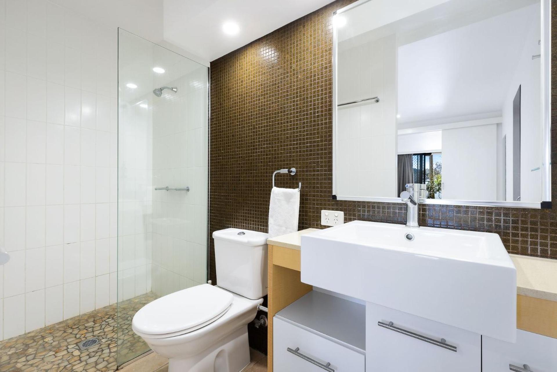 Beachfront Courtyard 1 * Byron Bay