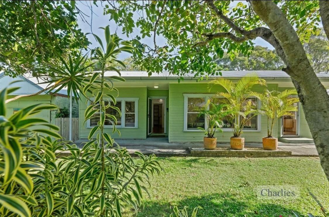 Charlie'S Beach House *