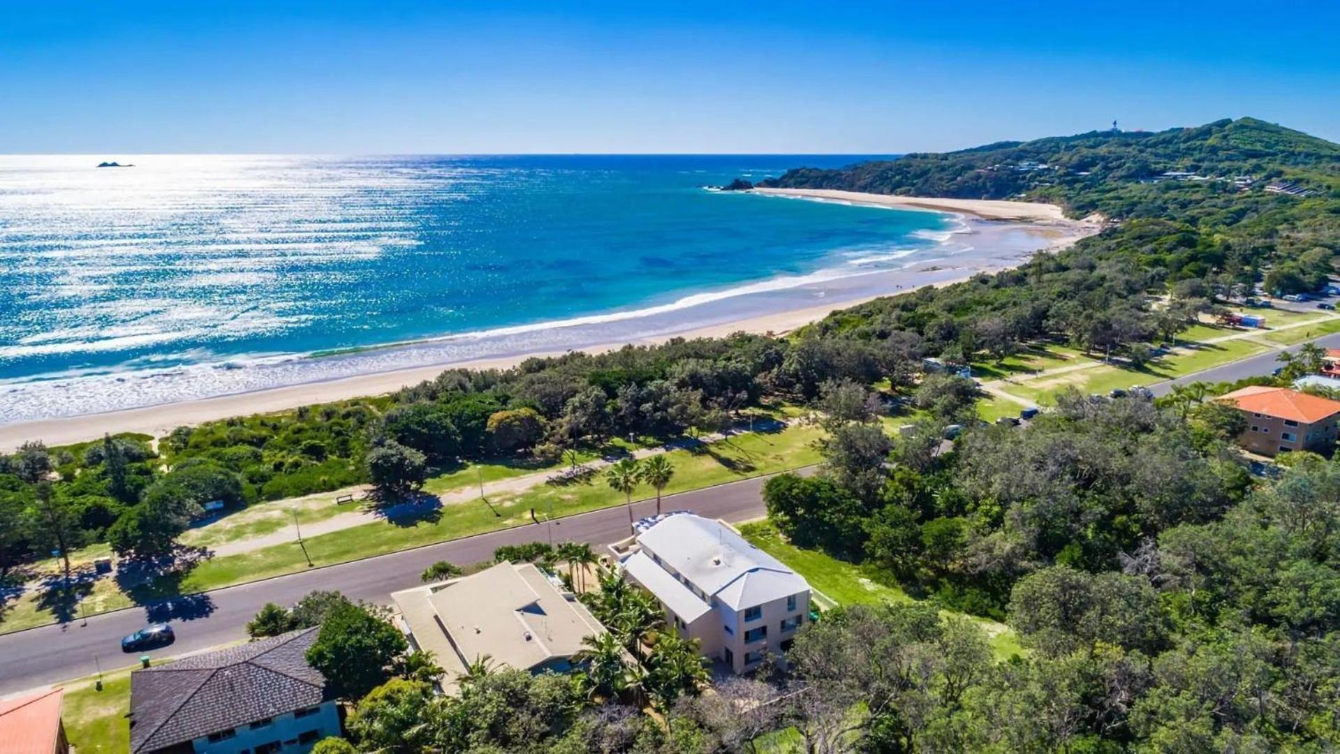 Karinya - 3 Bedroom Steps From Clarkes Byron Bay