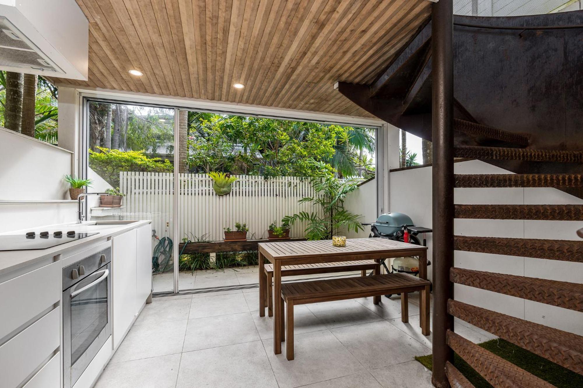 Apartment Belongil Pad