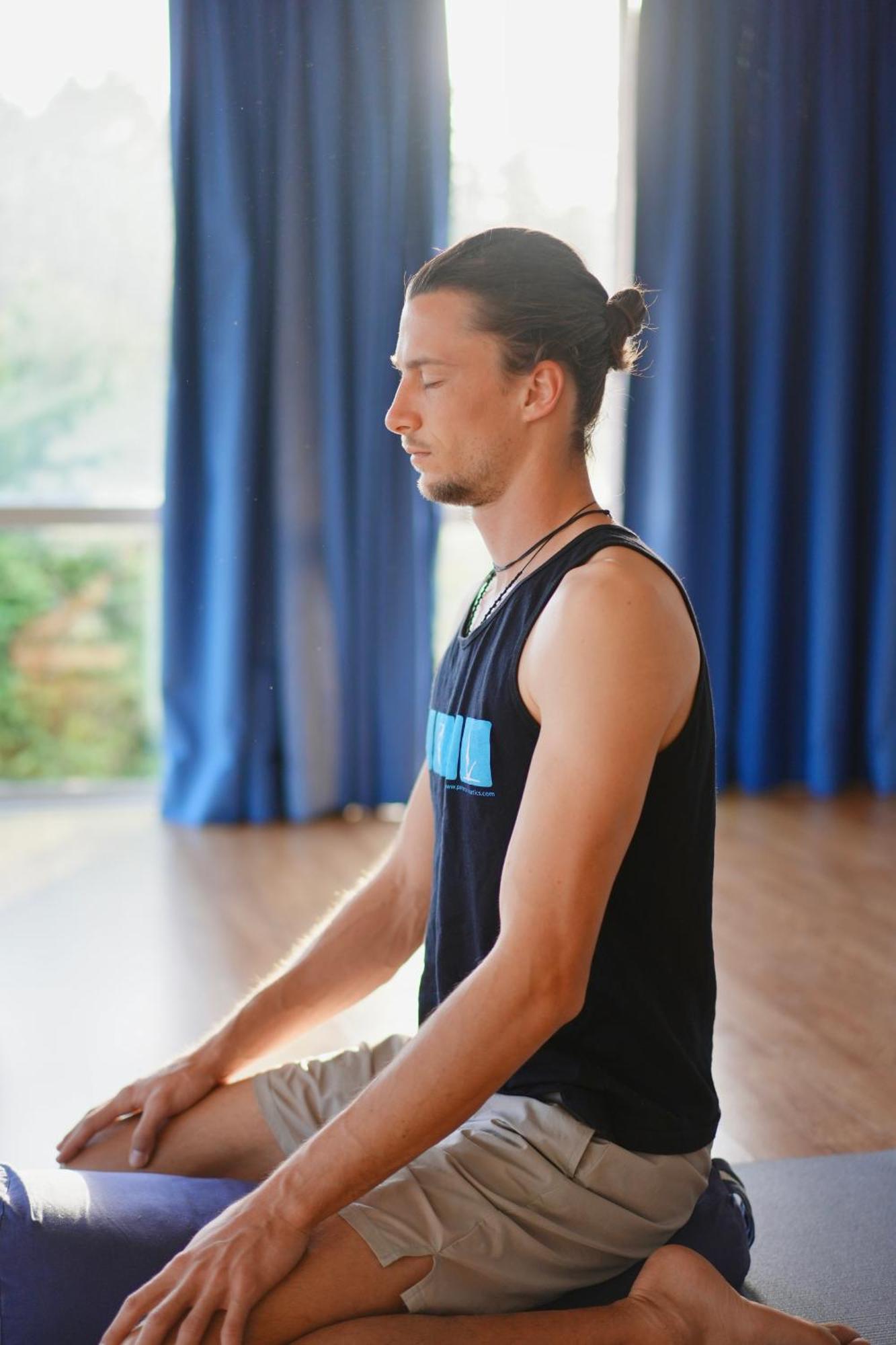 Resort Byron Yoga Centre *