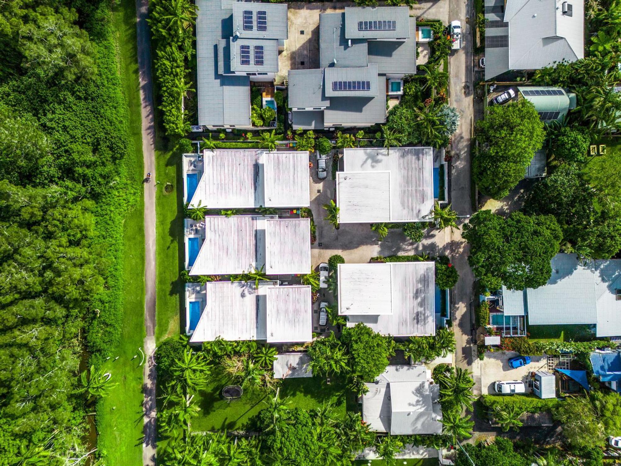 Holiday home Fat Frog Byron Bay