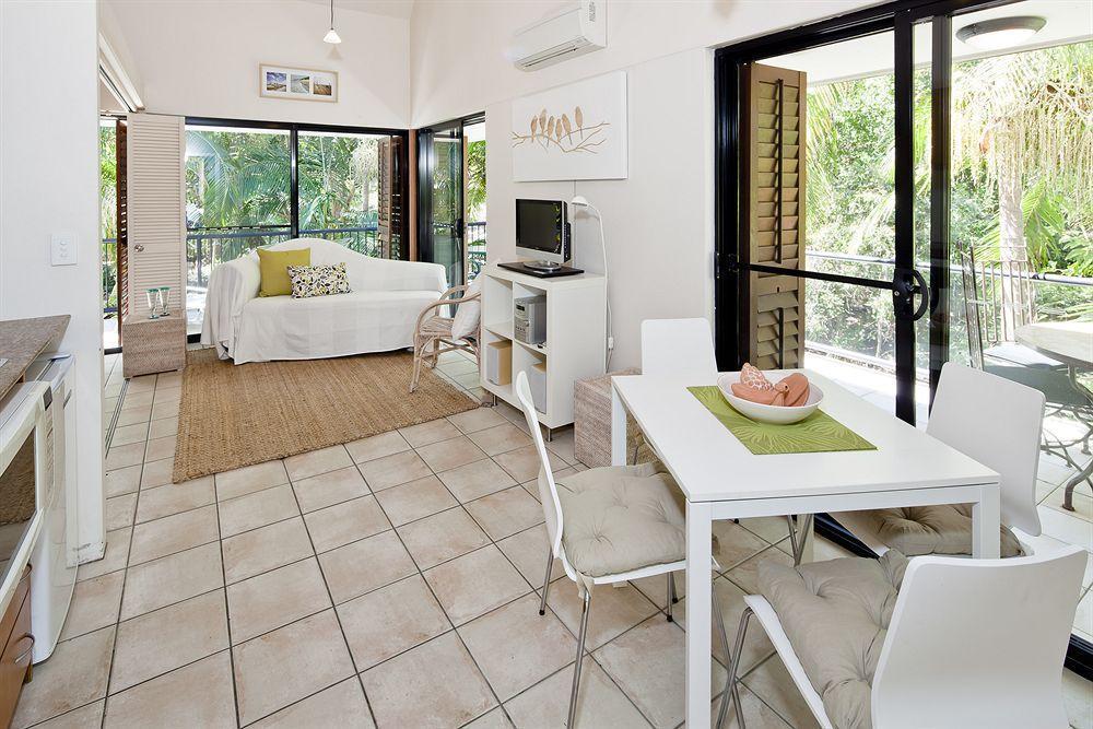 Julians Aparthotel