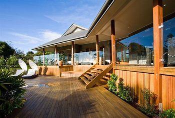 Cape Vue Byron *