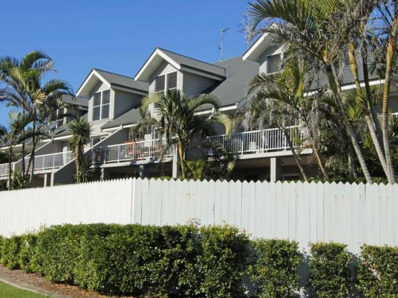Accom Unit 3 34 Kendall Street - Three By The Sea
