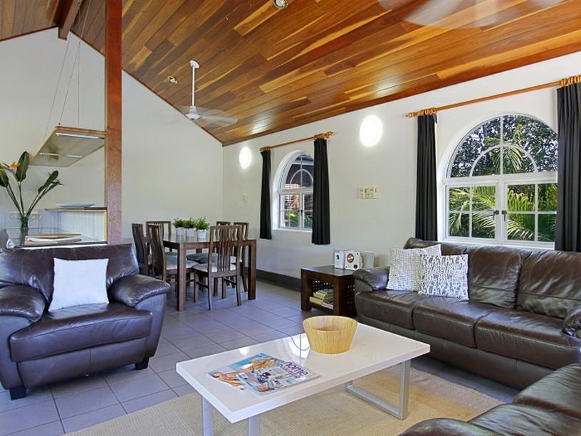 A Perfect - Clarkes Villa *