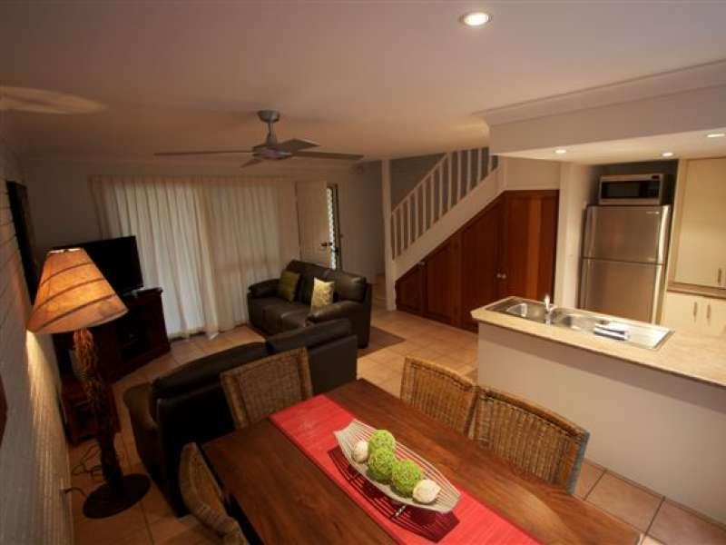 Unit 3 41 Childe Street - Belongil Villa Byron Bay