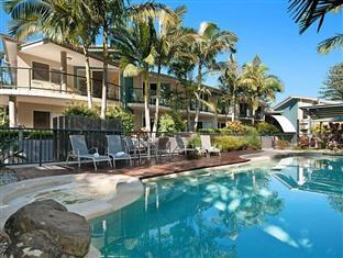 The Byron Beachcomber Aparthotel 4*