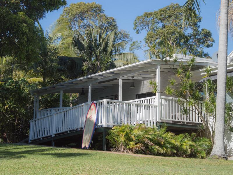 Byron Springs 4*