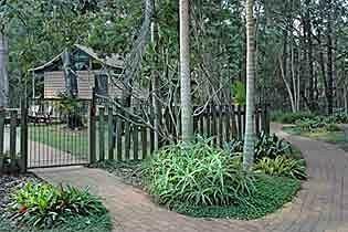 Rainforest 3* Byron Bay