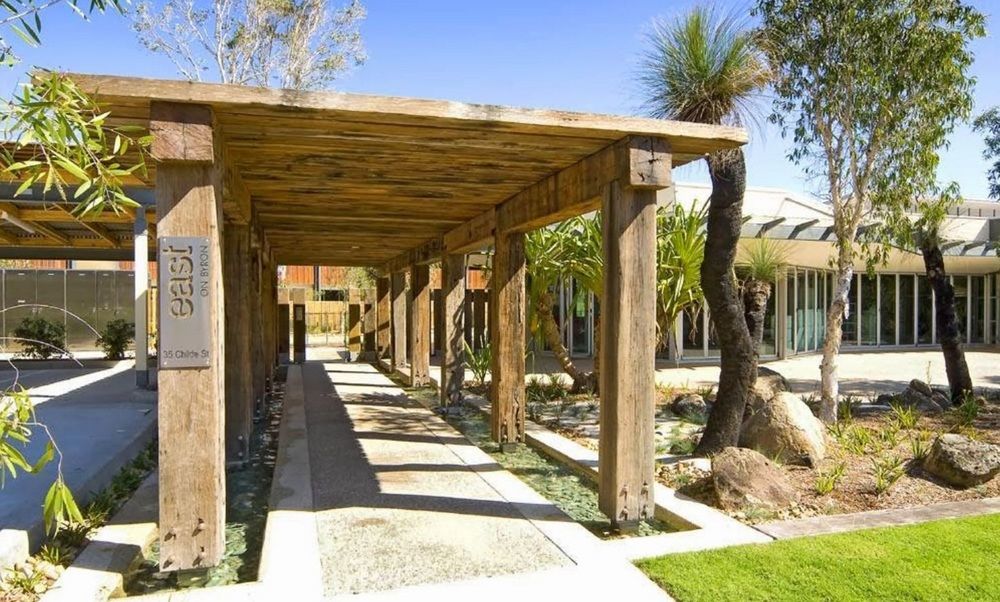 Resort East On Byron 4*