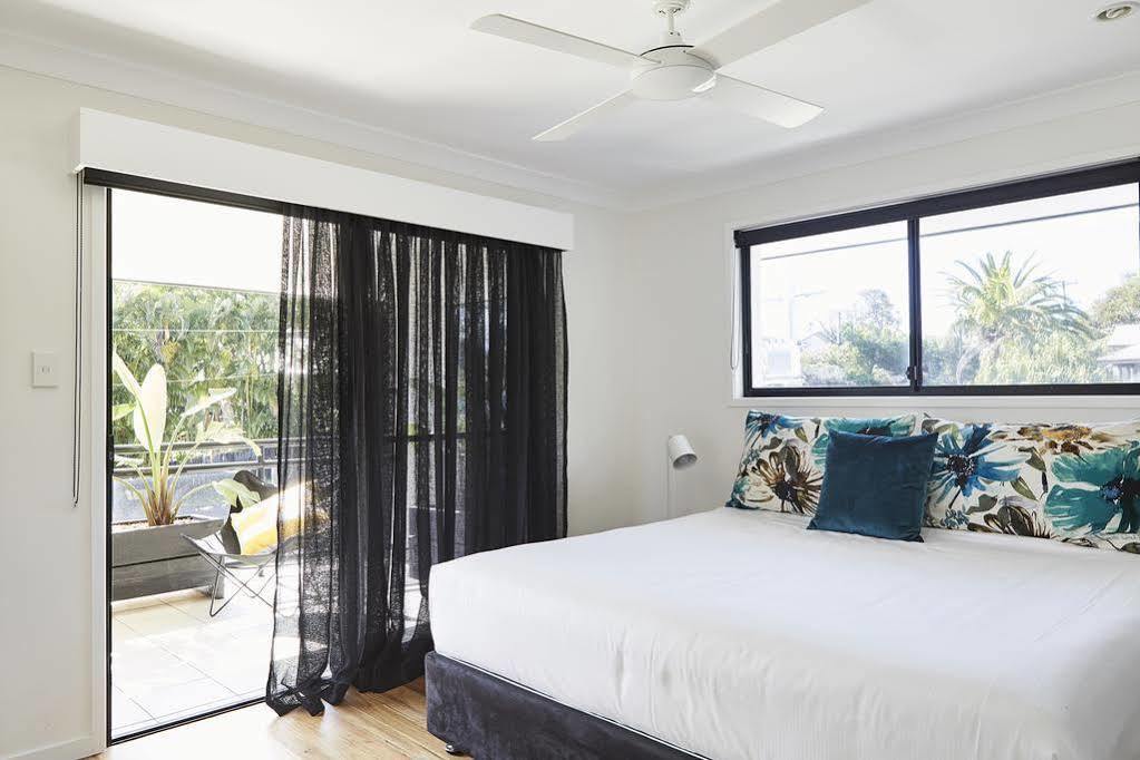 Hotel Dolphins Motor 4*