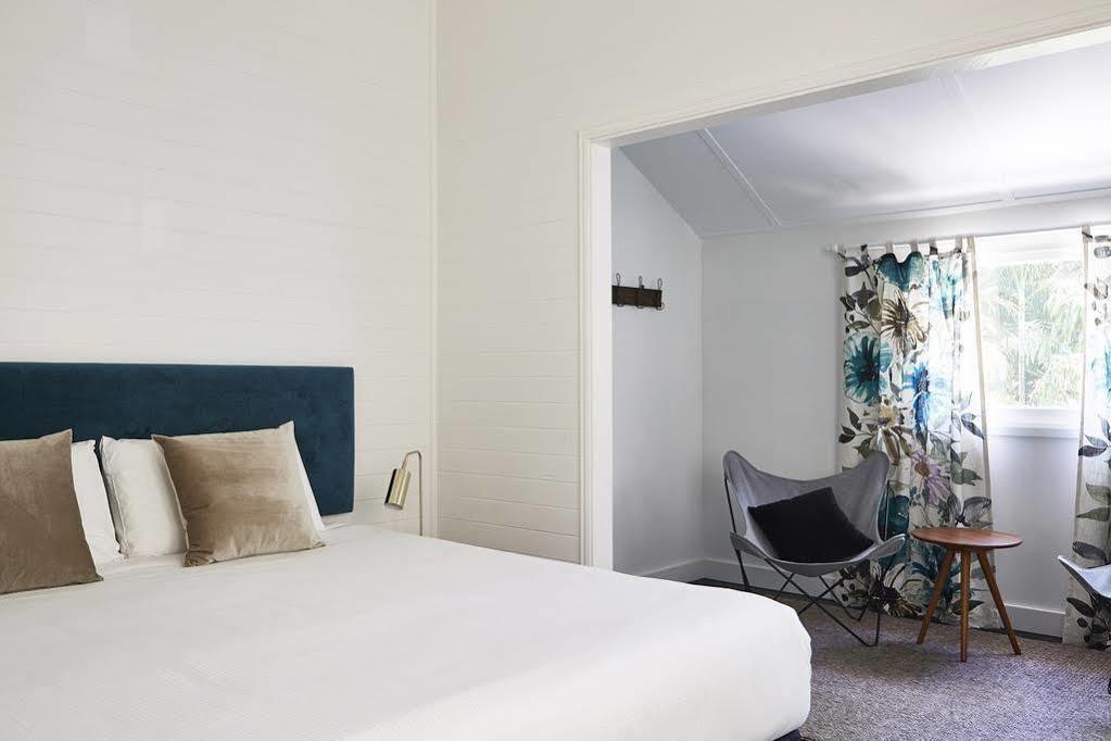 Dolphins Motor 4* Byron Bay