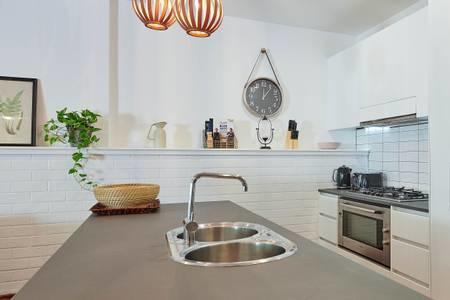 Apartment Botanical Byron Butter Factory