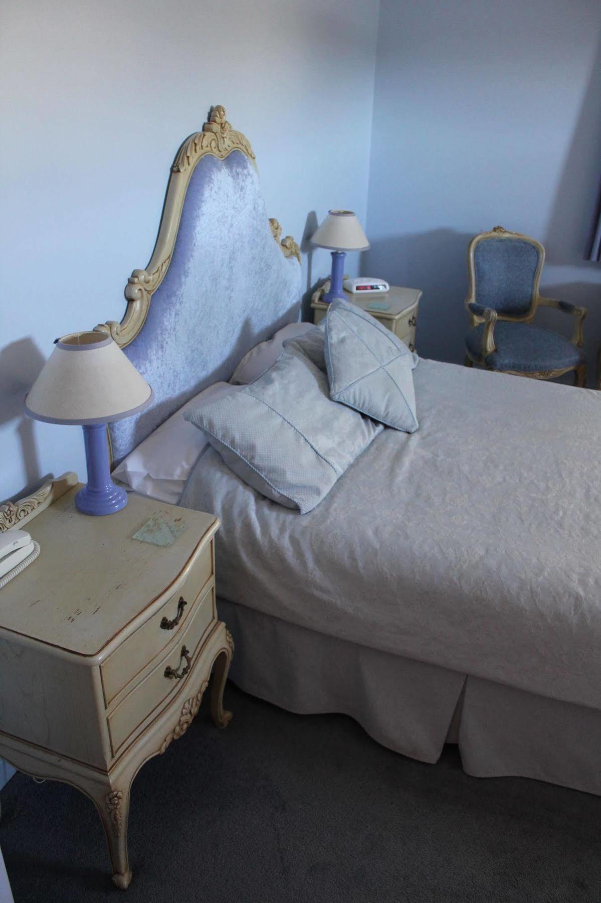 Guest house Ruskin House 4*