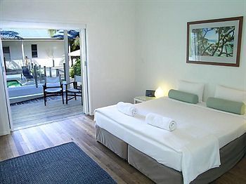 Cove 4* Byron Bay
