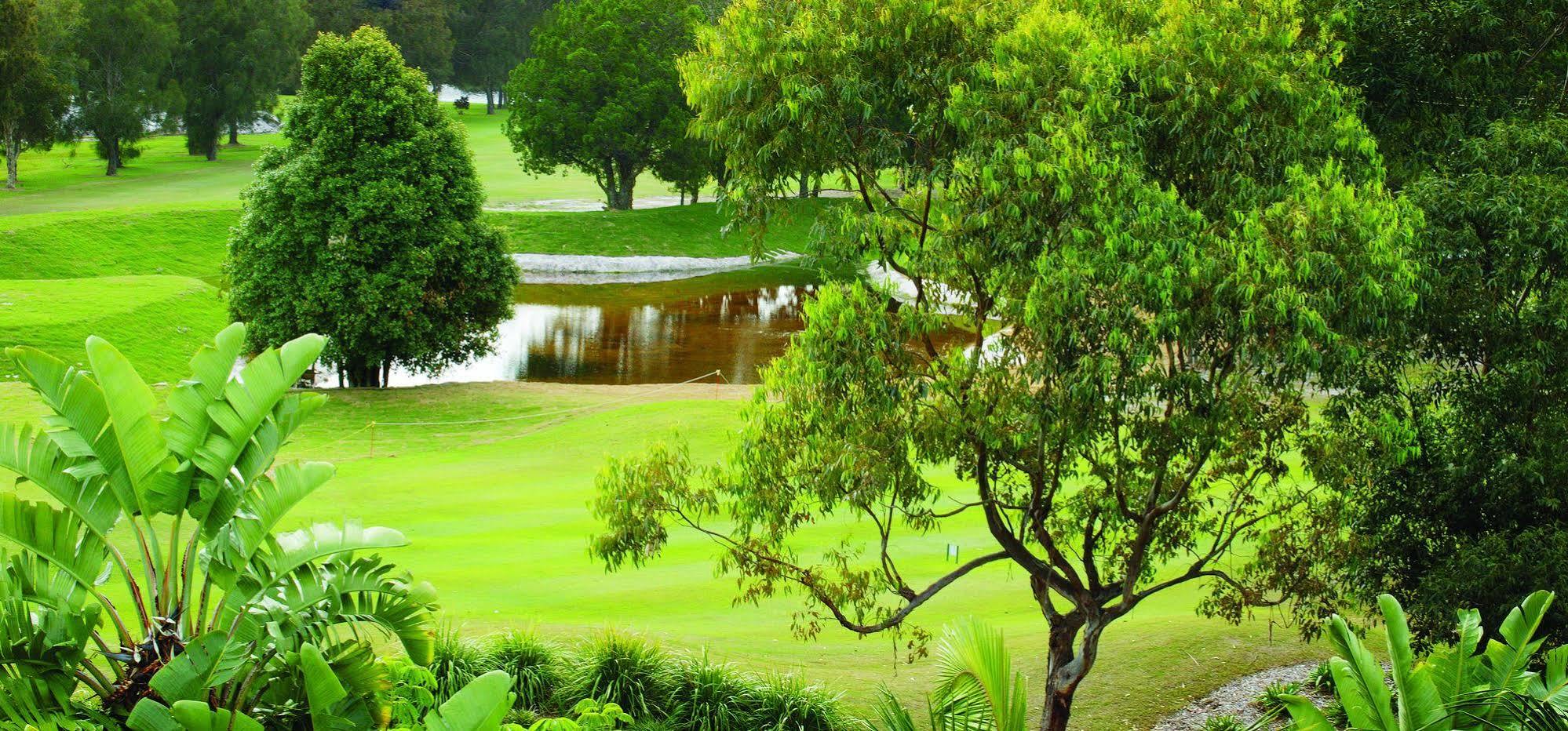 Byron Links Aparthotel 3*