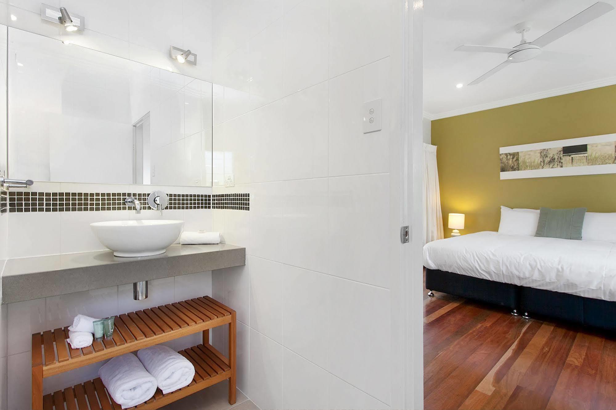 Aaron's @ Byron 4* Byron Bay