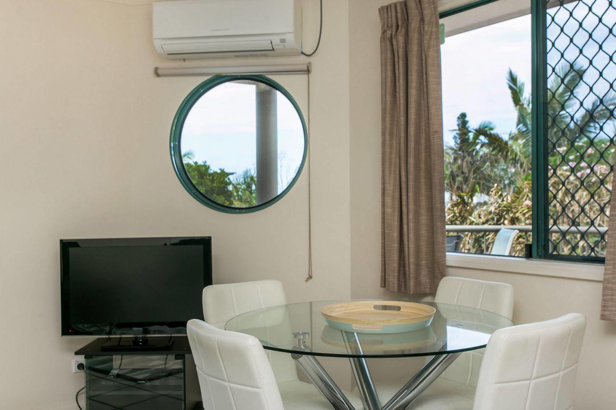 Beaches Aparthotel 3*