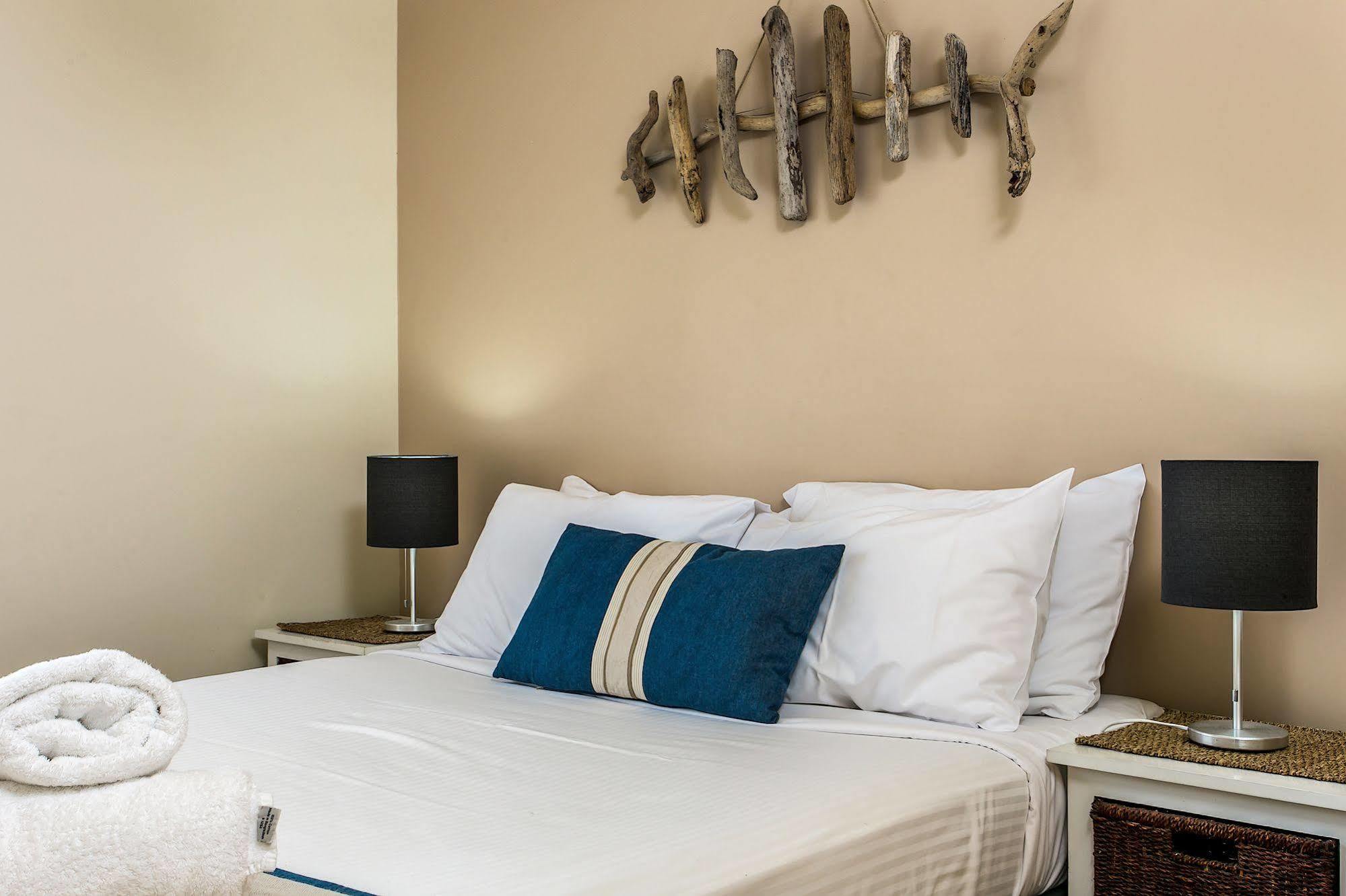 Aparthotel Beaches 3*