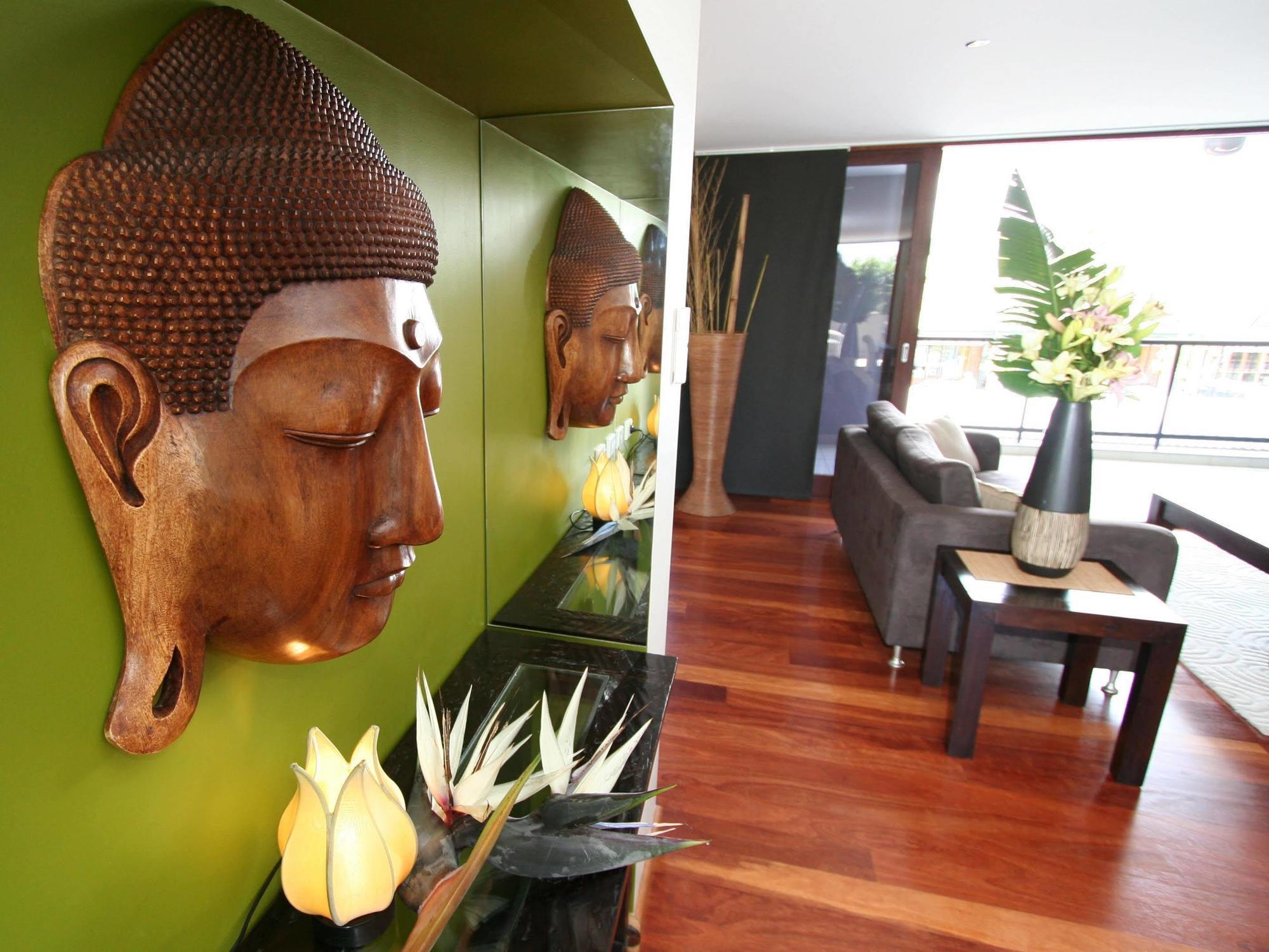 Apartment Unit 6 21-25 Fletcher Street - A Seventh Heaven *