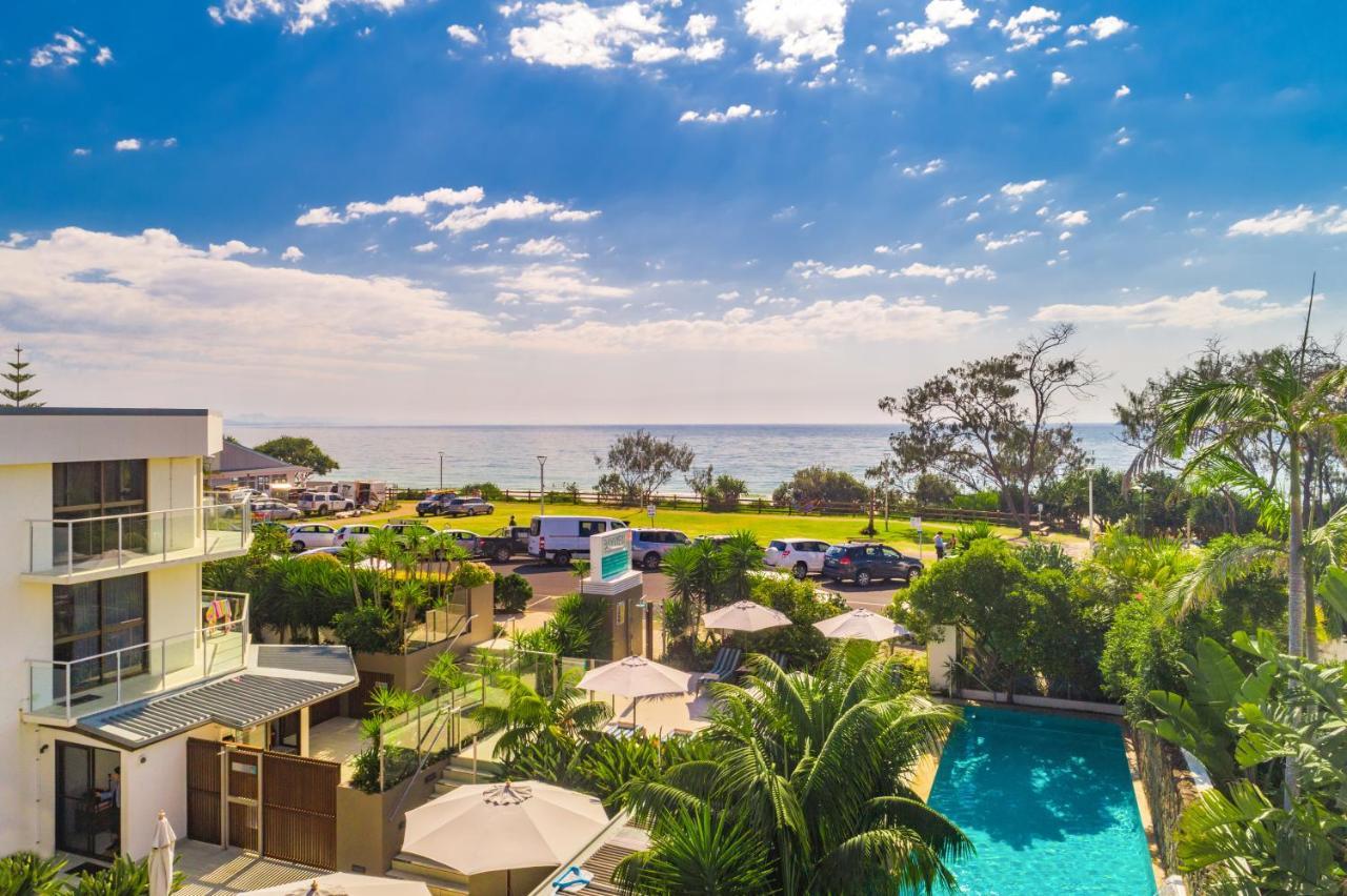 Bayview Beachfront Apartments, In Town Right On The