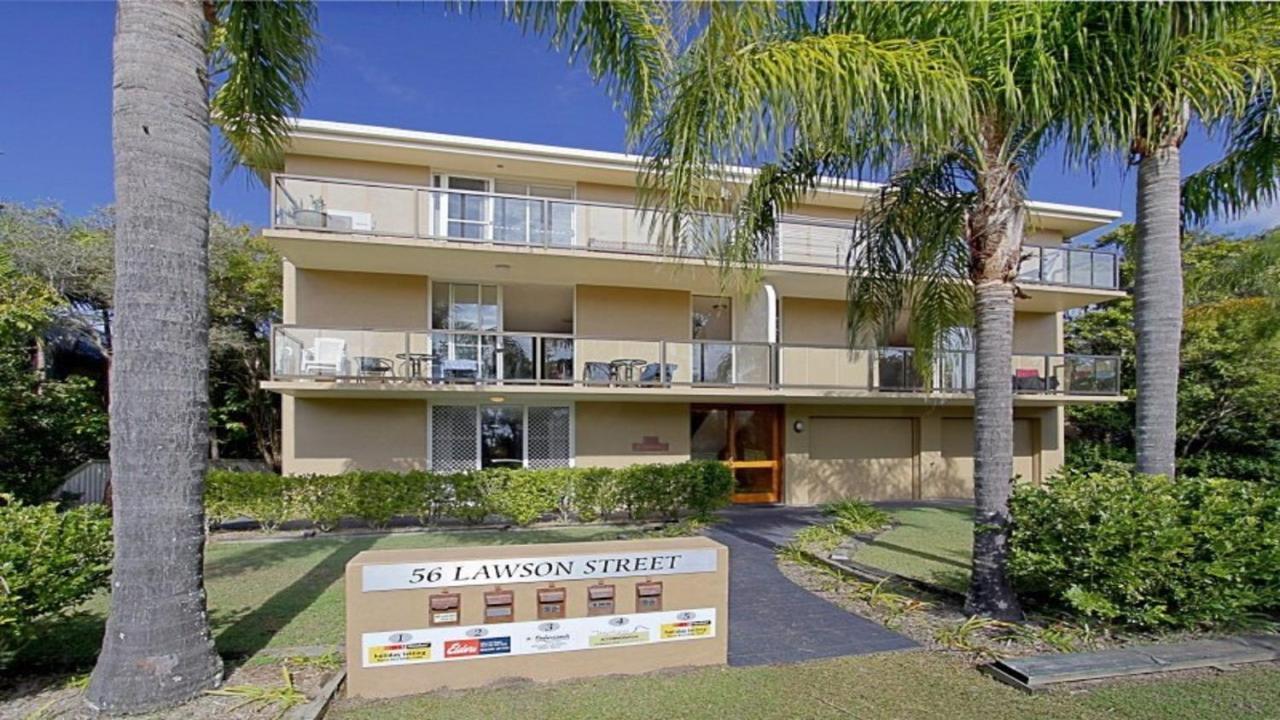 1/56 Lawson Street@clarkes