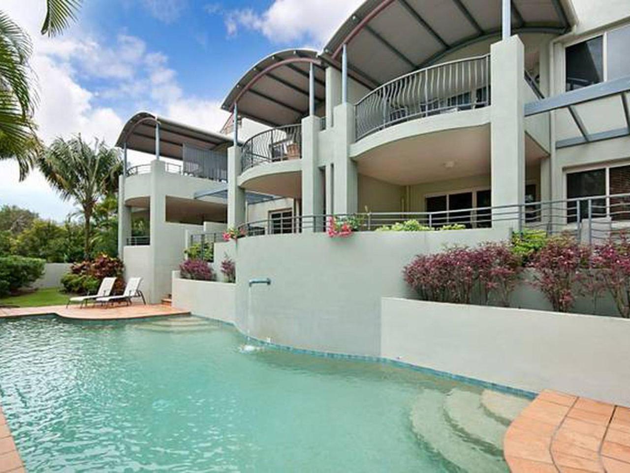 Byron Beaches Location * Byron Bay