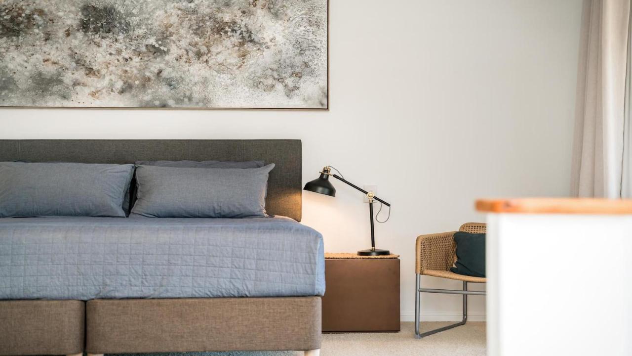 Your Luxury Escape - Byron Sunset Breeze