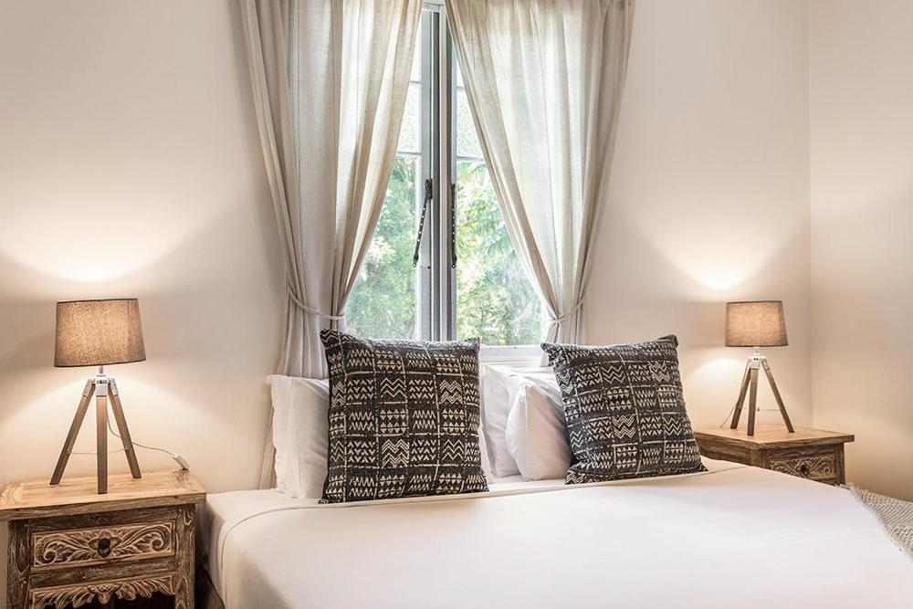 Skye - Walk To Town In 5 Minutes! Holiday home Byron Bay