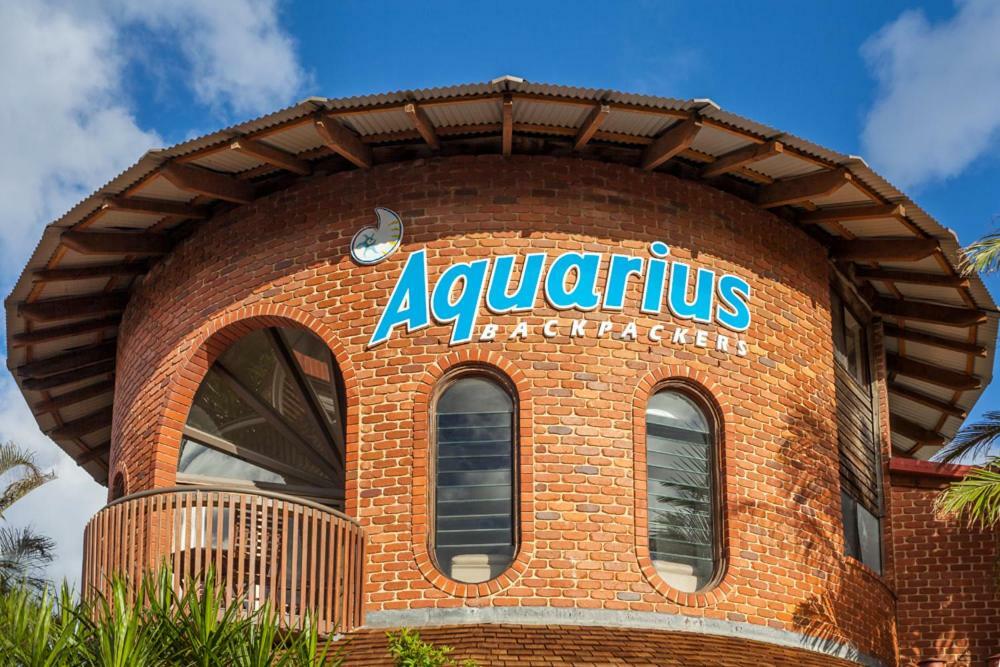 Aquarius Backpackers Hostel *